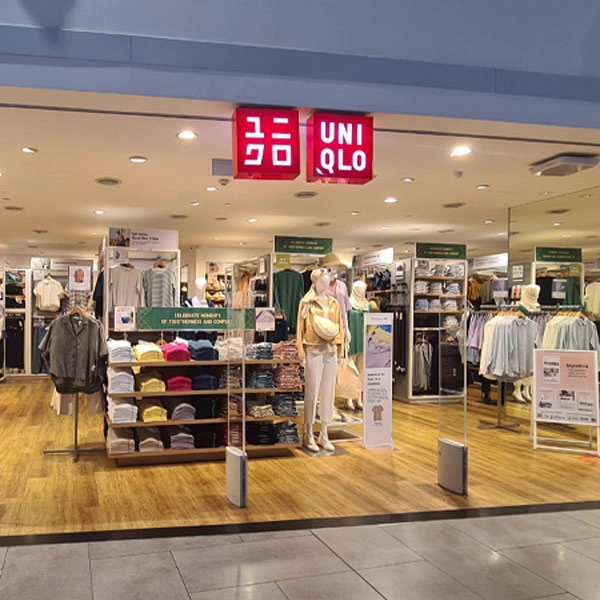 3月生日（Uniqlo)